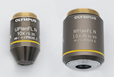 図5 対物レンズ取付けネジ部  （左：生物用 右：明暗視野用）