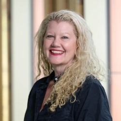Stefanie Mitchell