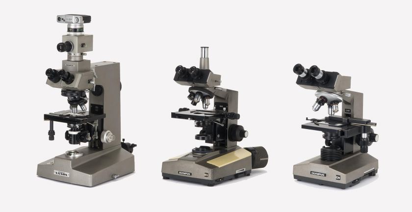 20世纪70年代的正置显微镜